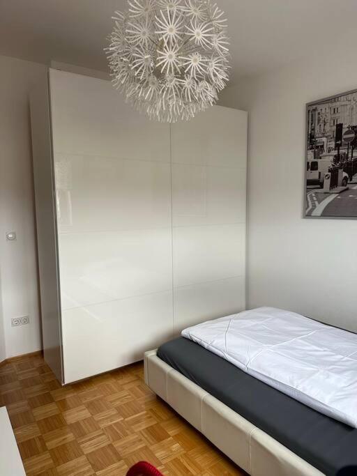 Freundliche Wohnung Naehe Weinstrasse Fuer 5 Personen Wagna Dış mekan fotoğraf